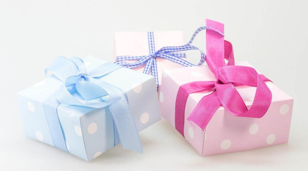 cadeaux naissance rose bleu