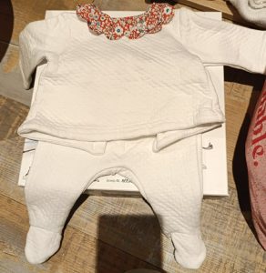 tenue bebe fille
