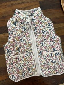 veste sans manche fille fleur